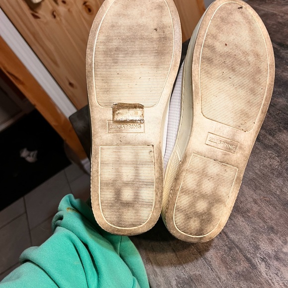 White sneakers - Picture 4 of 4